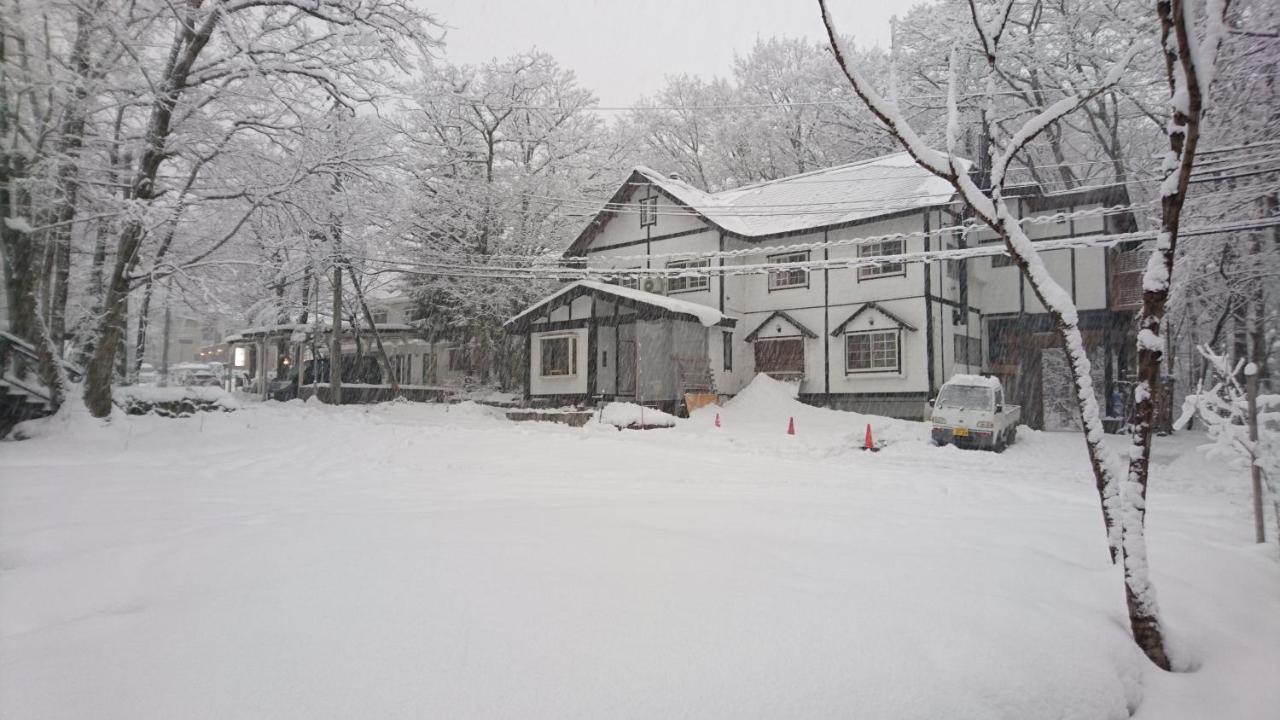 Hakuba Matata Lodge Exterior foto